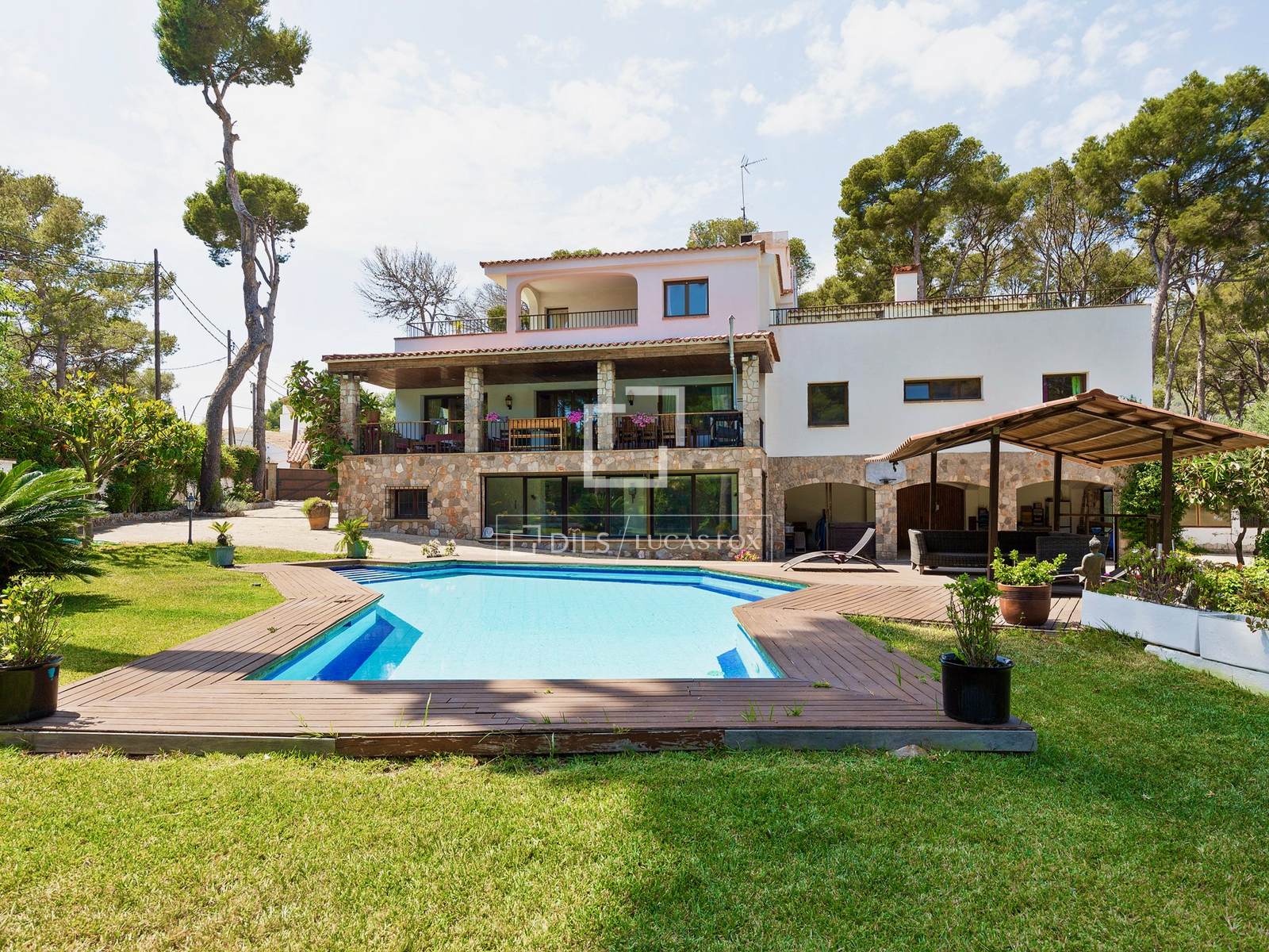 Villa in Castelldefels, Barcelona, Spanien 6 Schlafzimmer, 719 m2 Nr. 150917