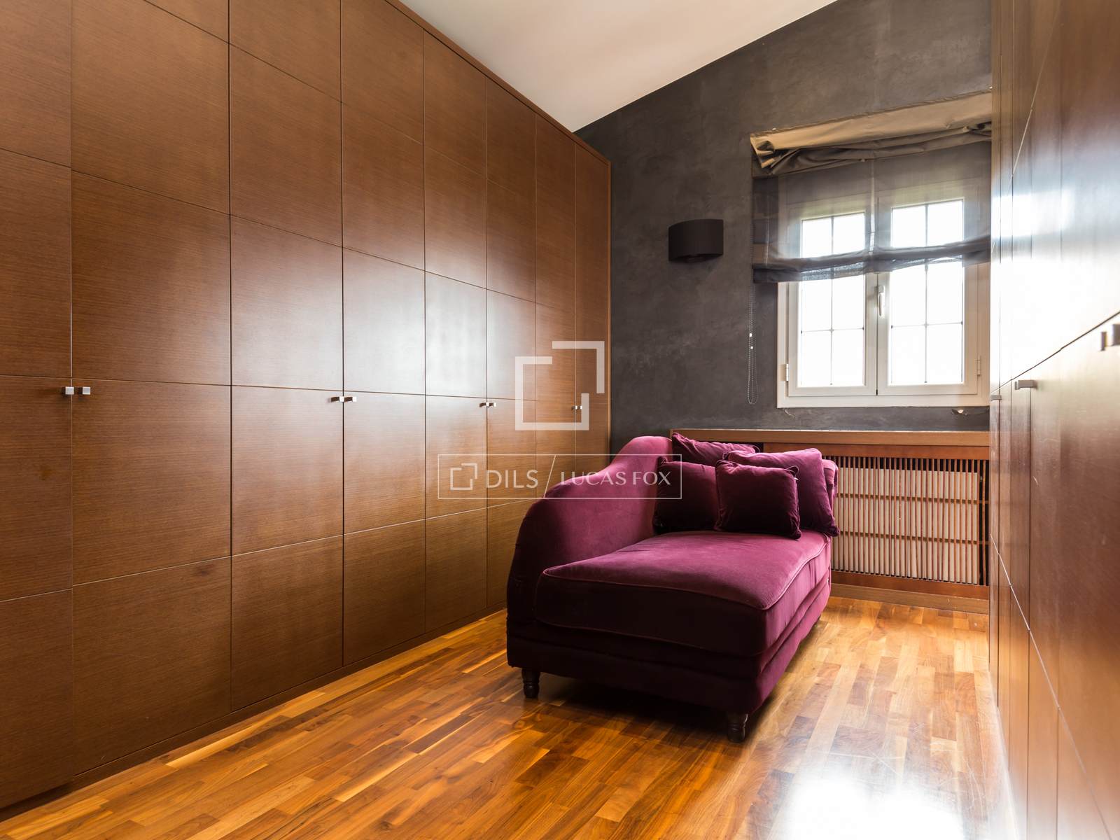 Villa en Esplugues de Llobregat, Barcelona, España 5 dormitorios, 425 m2 No. 150916