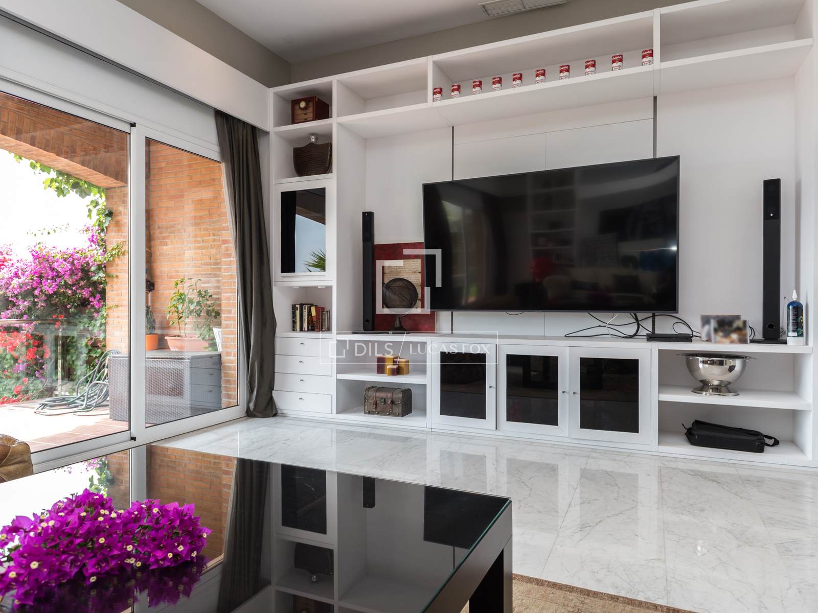 Villa en Esplugues de Llobregat, Barcelona, España 5 dormitorios, 425 m2 No. 150916