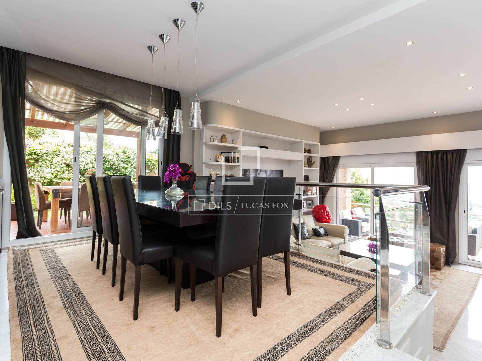 Villa en Esplugues de Llobregat, Barcelona, España 5 dormitorios, 425 m2 No. 150916
