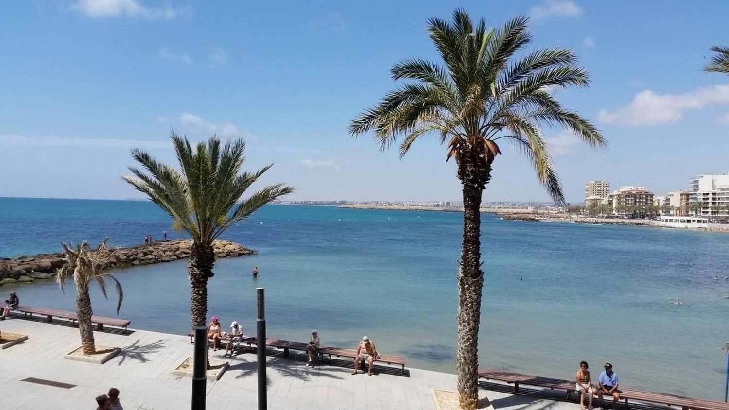 Apartamento en Torrevieja, Alicante, España 1 dormitorio, 51 m2 No. 183403