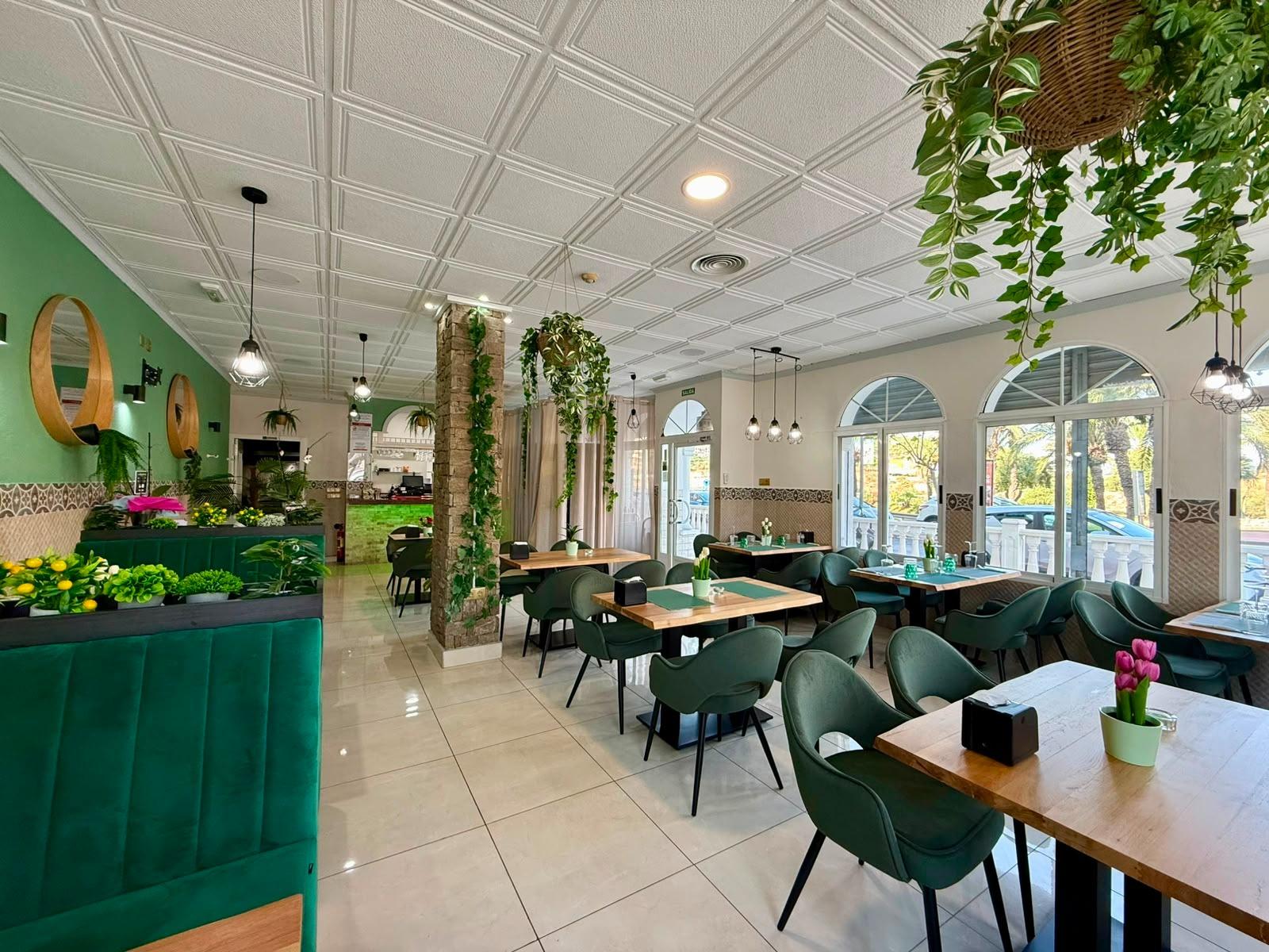 Propiedad comercial en Guardamar del Segura, Alicante, España 101 m2 No. 193302