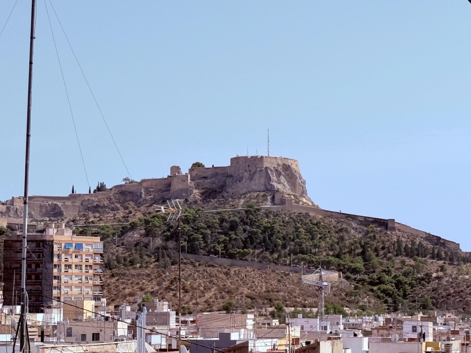 Apartment in Alicante, Spain 2 bedrooms, 71 sq.m. No. 193301