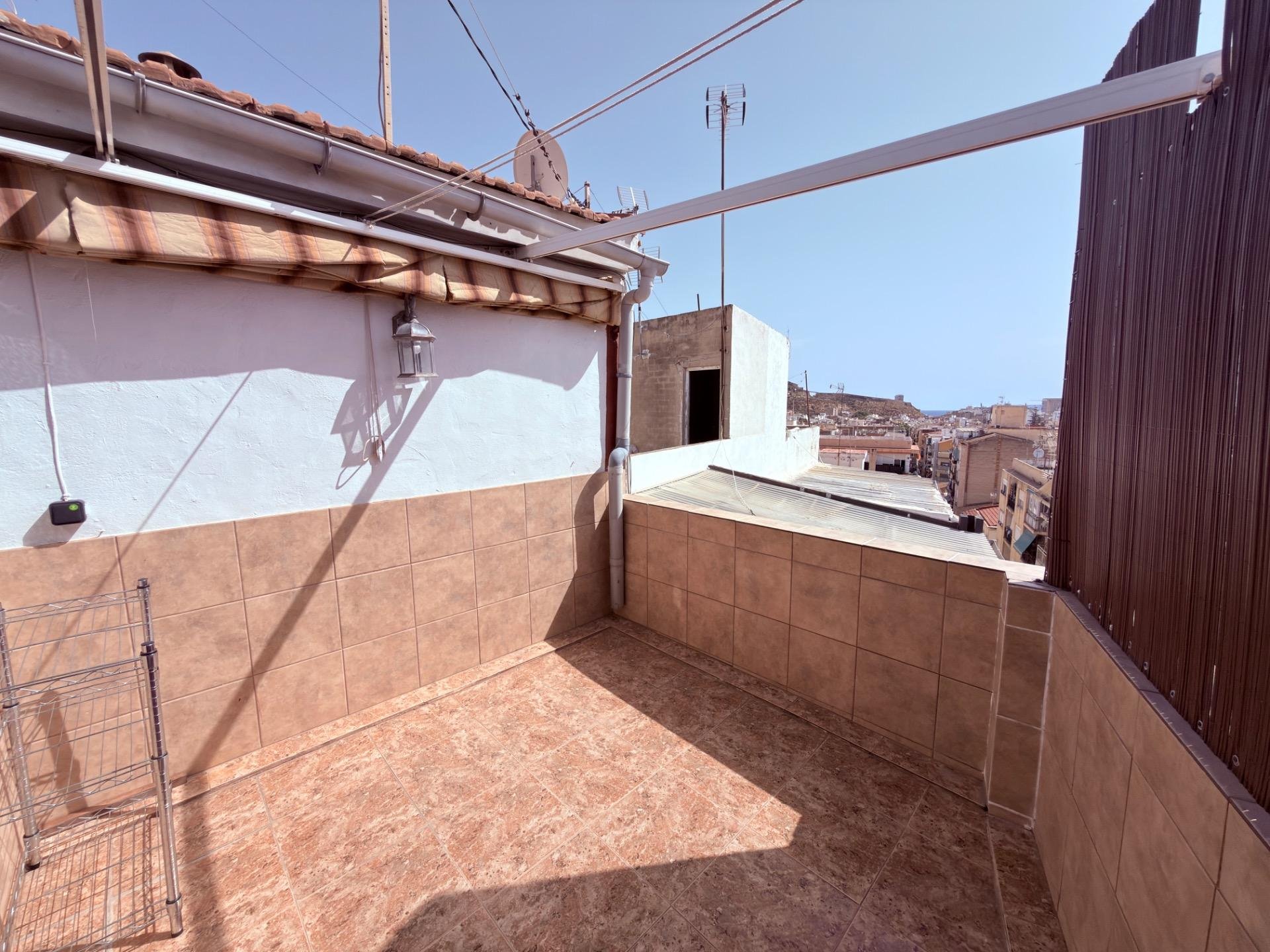 Apartment in Alicante, Spain 2 bedrooms, 71 sq.m. No. 193301