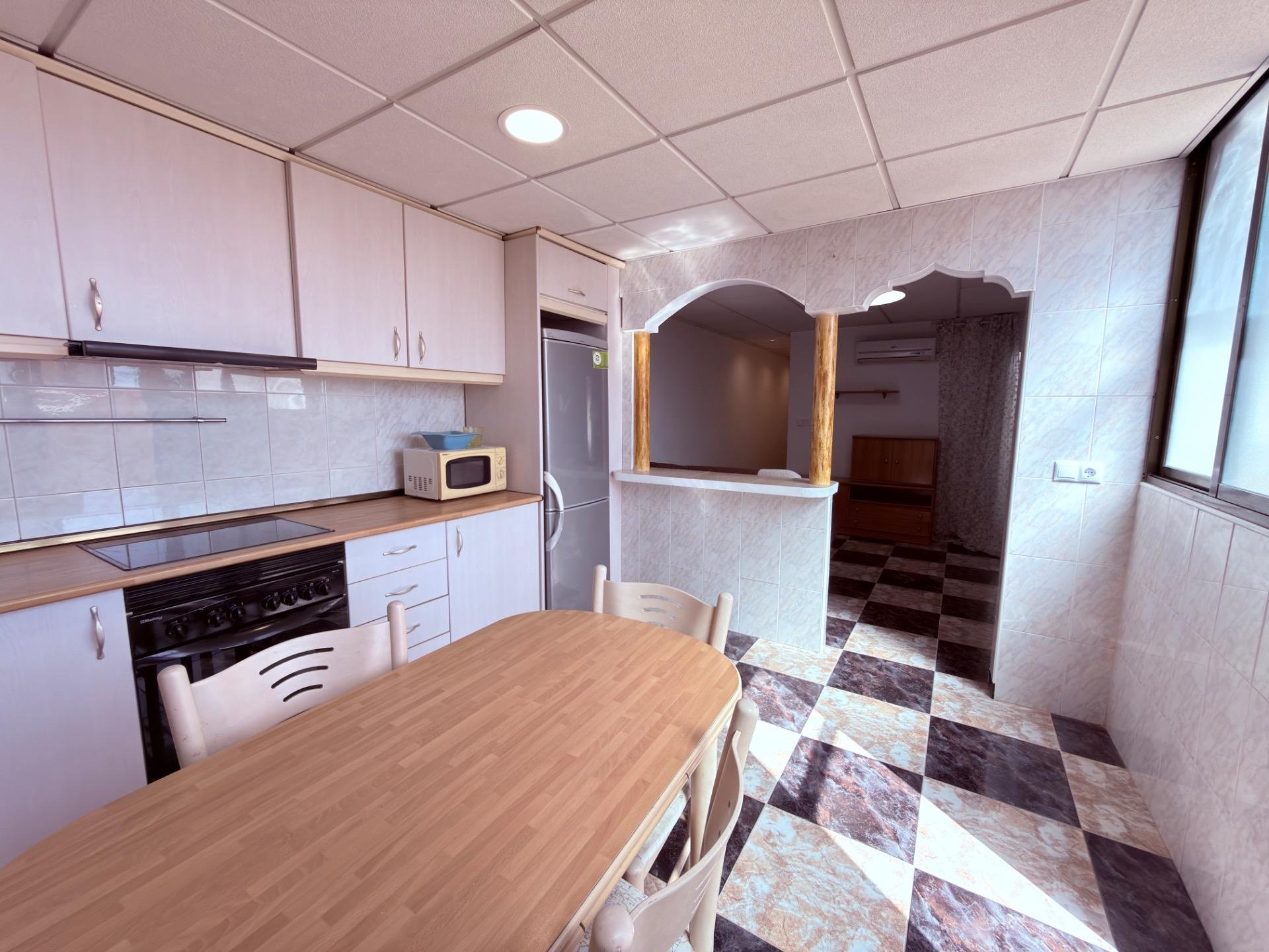 Apartment in Alicante, Spain 2 bedrooms, 71 sq.m. No. 193301