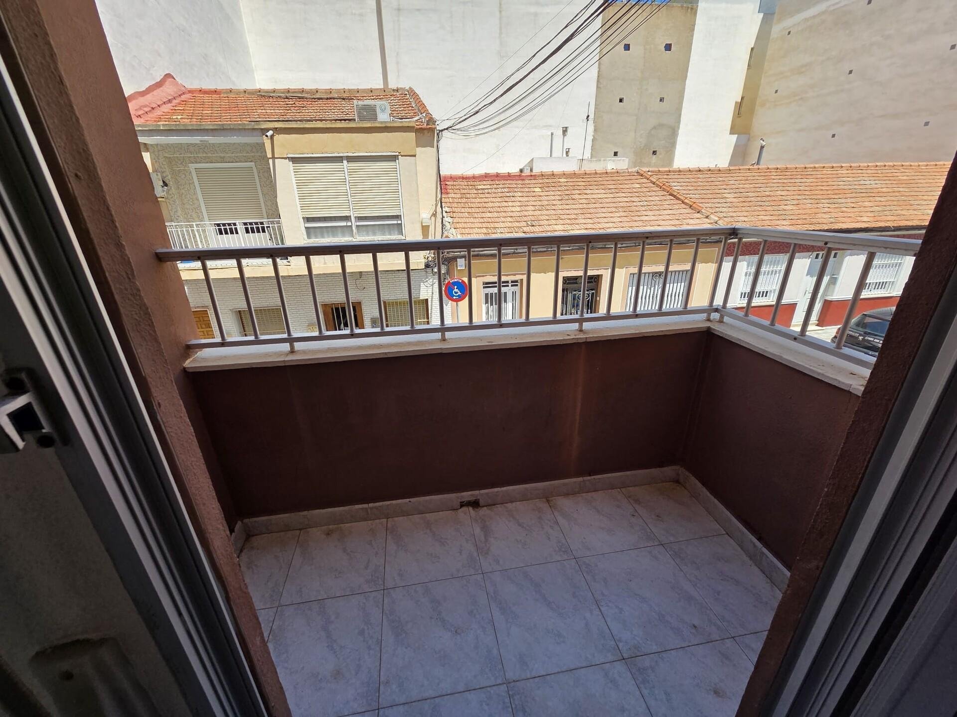 Квартира в Торревьеха, Аликанте, Испания 3 спальни, 98м2 №184353