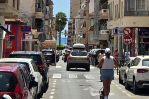 Apartament w Torrevieja, Alicante, Hiszpania 3 sypialnie, 98 mkw. nr 184353