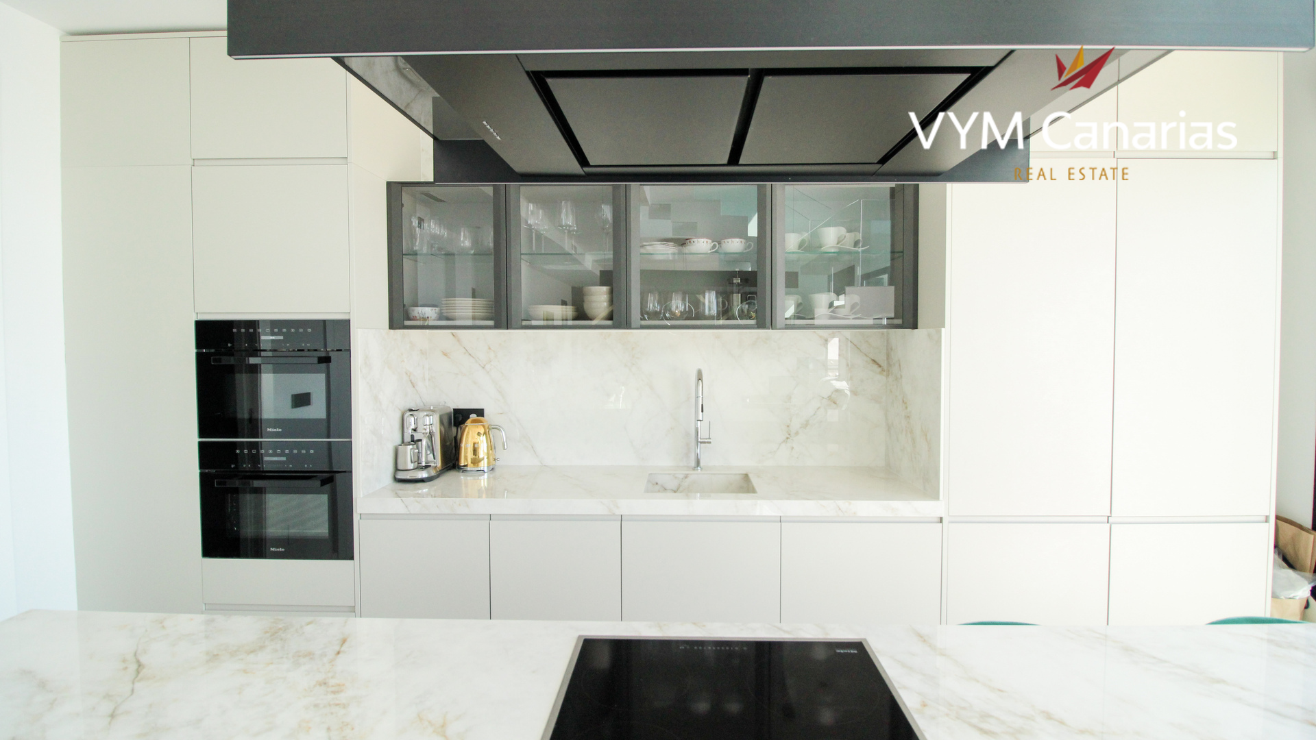 Villa in Finestrat, Alicante, Spain 3 bedrooms, 245 sq.m. No. 164424