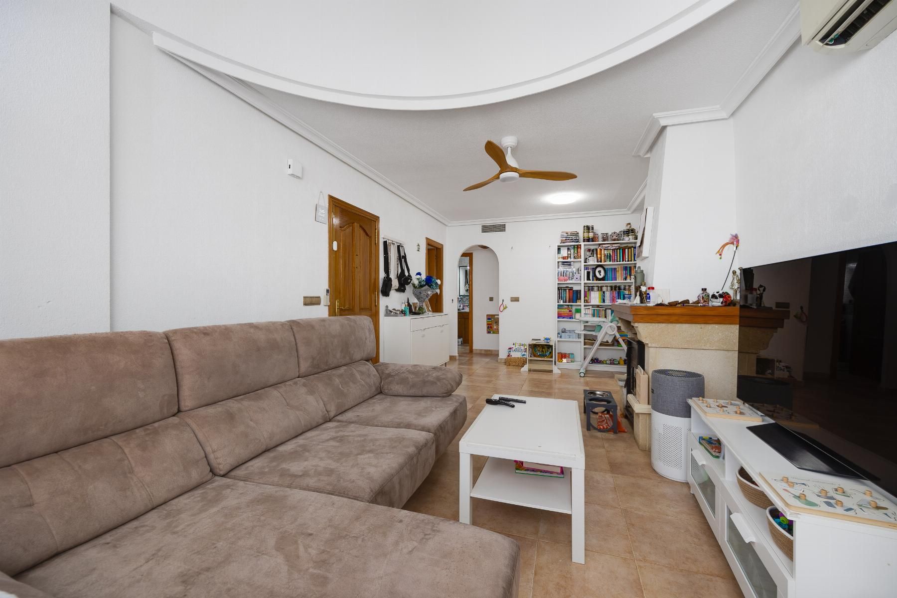Huoneisto San Fulgencio, Alicante, Espanja 150 m2 No. 190774