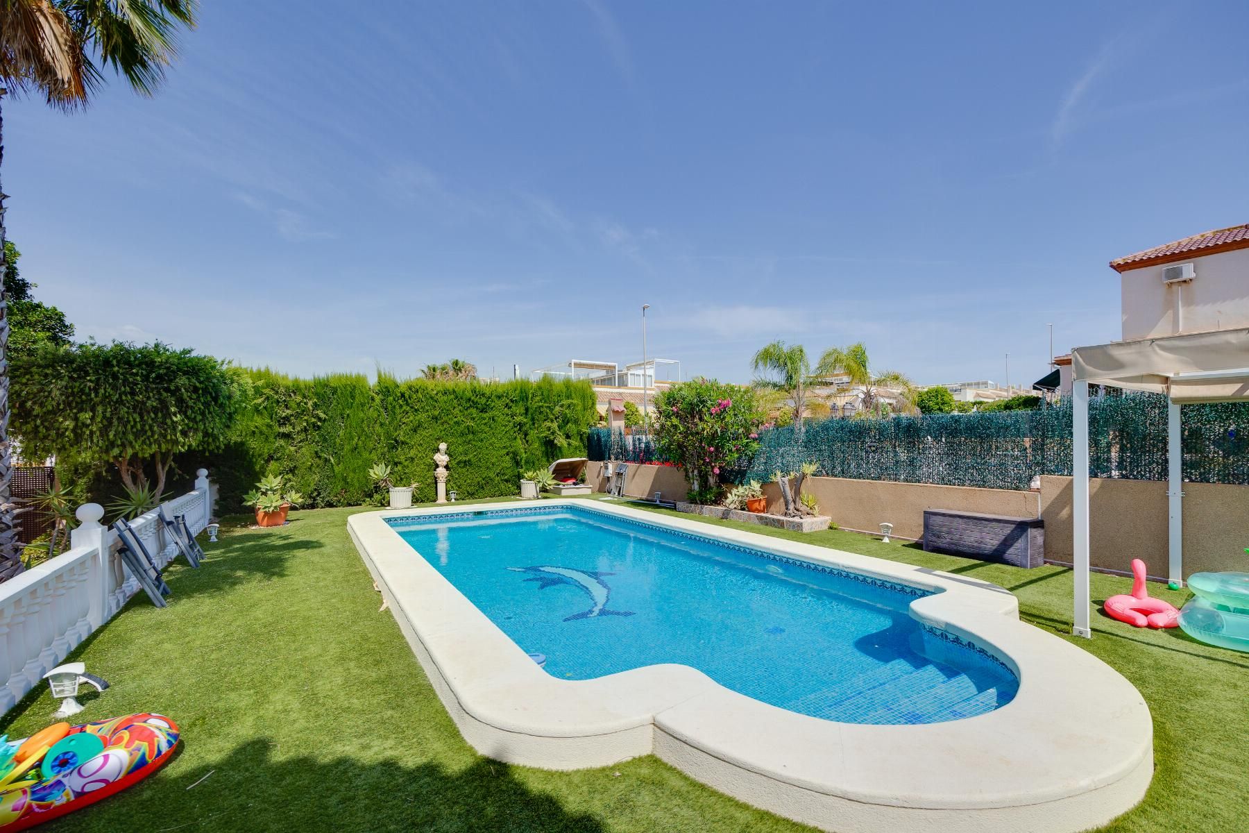 Huoneisto San Fulgencio, Alicante, Espanja 150 m2 No. 190774