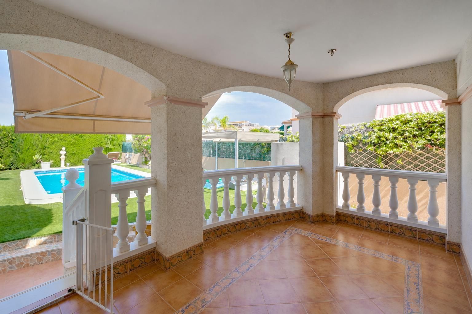 Huoneisto San Fulgencio, Alicante, Espanja 150 m2 No. 190774