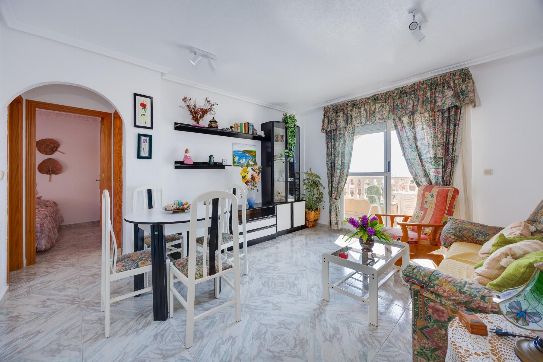 Dzīvoklis Torrevieja, Alicante, Spānijā 70 m2 Nr. 190776