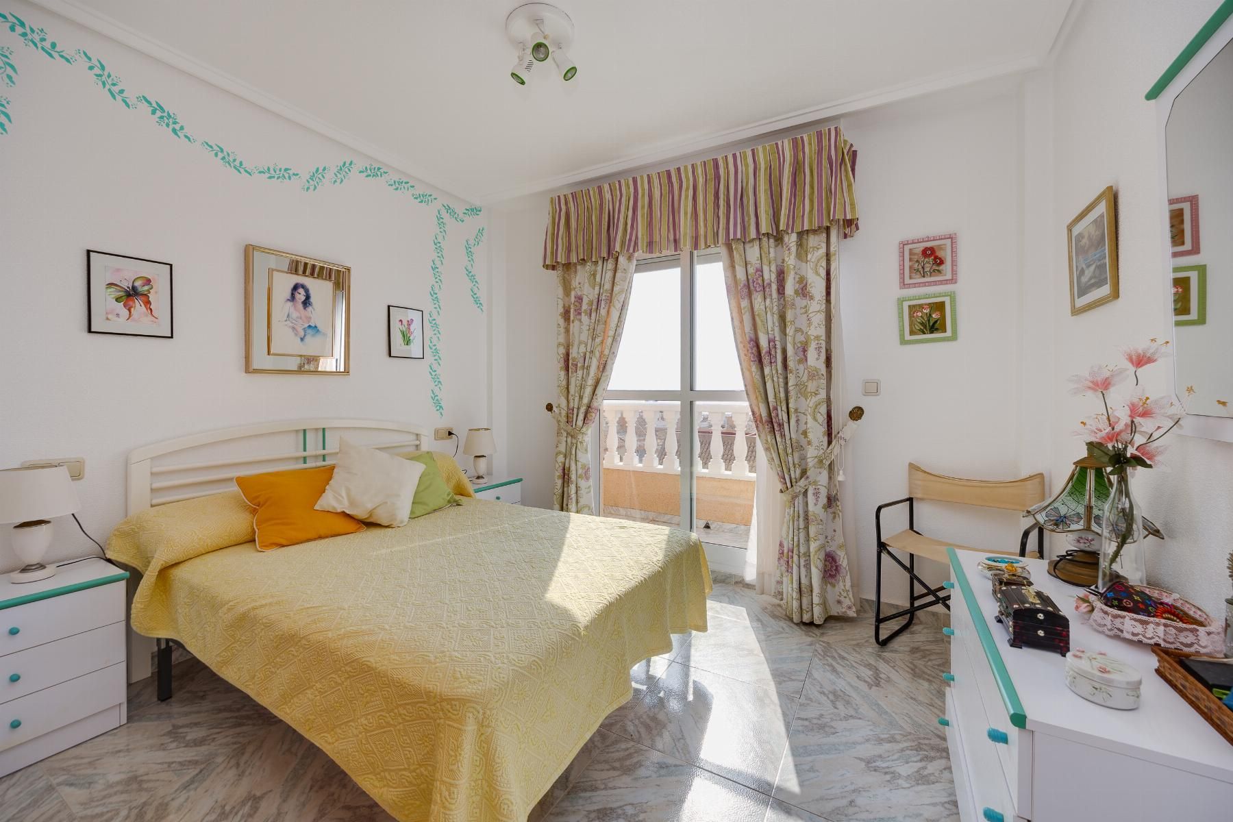 Dzīvoklis Torrevieja, Alicante, Spānijā 70 m2 Nr. 190776
