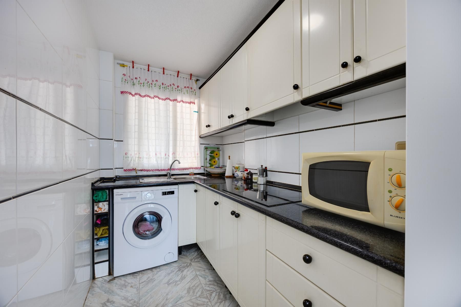 Dzīvoklis Torrevieja, Alicante, Spānijā 70 m2 Nr. 190776