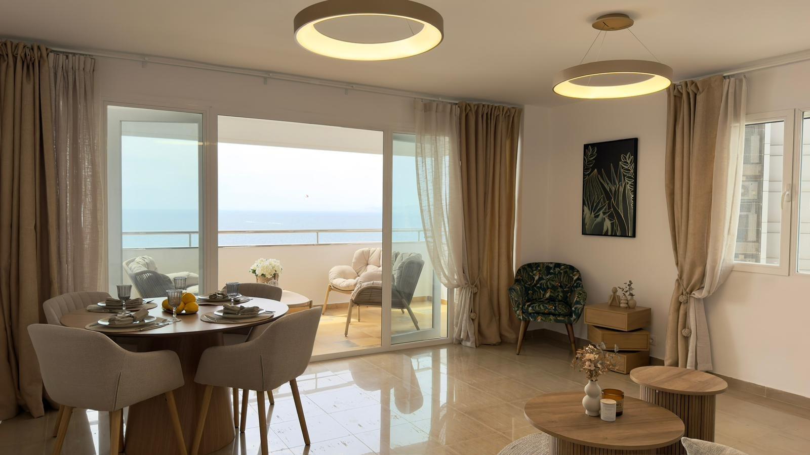 Apartment à Benidorm, Alicante, Espagne 3 chambres, 132 m2 No. 190773