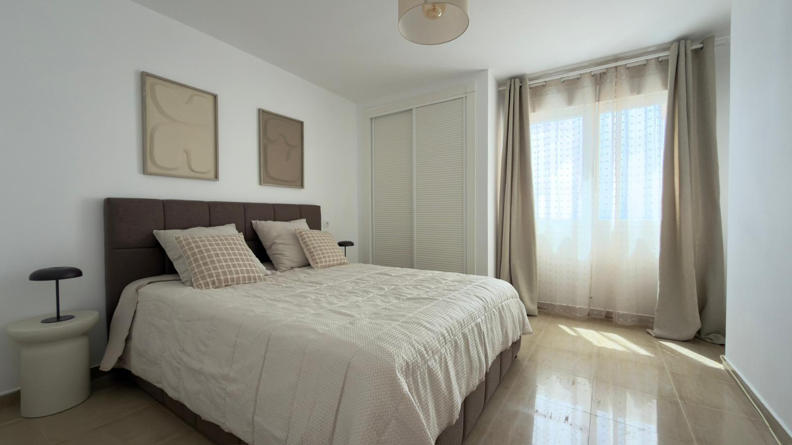 Apartment à Benidorm, Alicante, Espagne 3 chambres, 132 m2 No. 190773