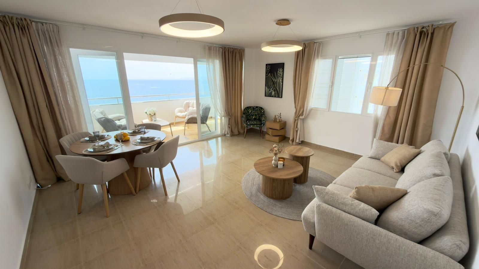 Apartment à Benidorm, Alicante, Espagne 3 chambres, 132 m2 No. 190773