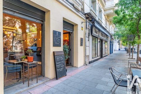Komerciāls īpašums Madrid, Spānijā 1 istaba, 140 m2 Nr. 195033