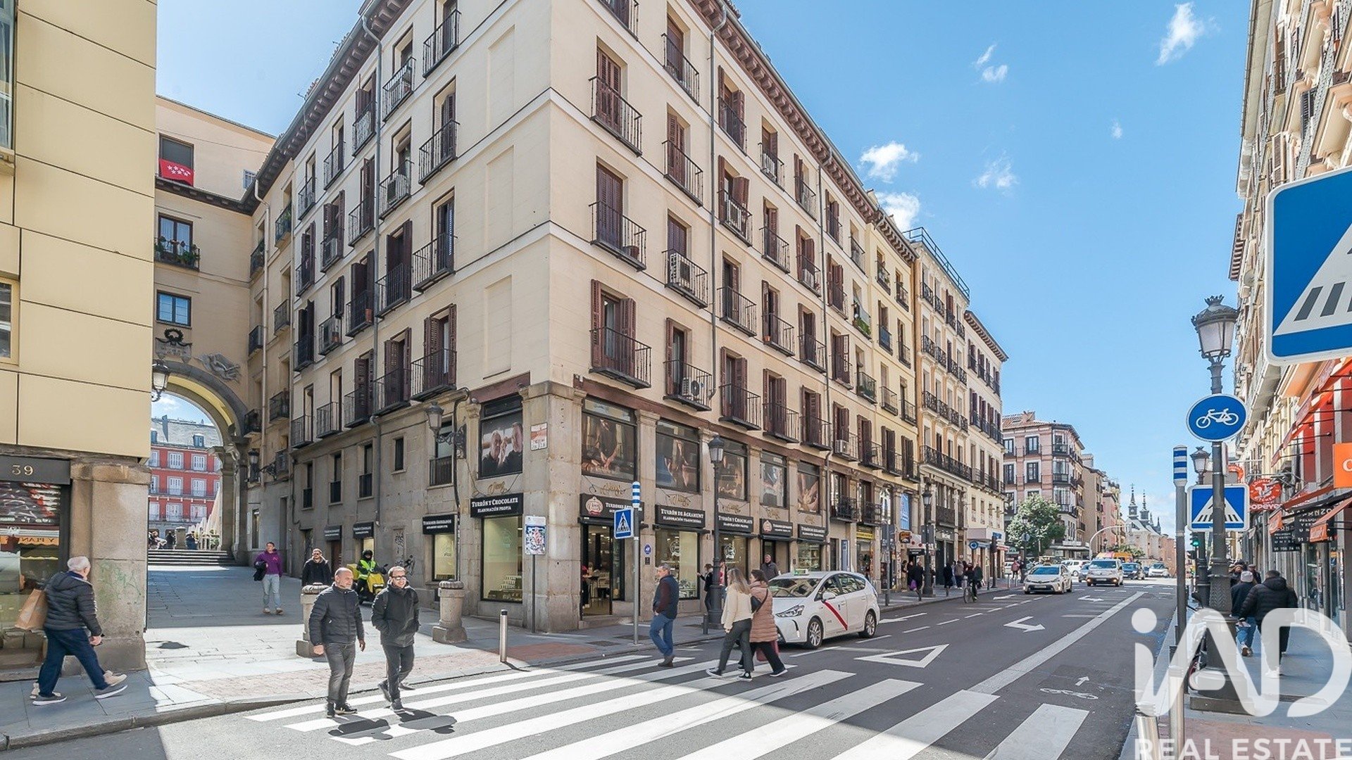 Apartment à Madrid, Espagne 4 chambres, 130 m2 No. 195031