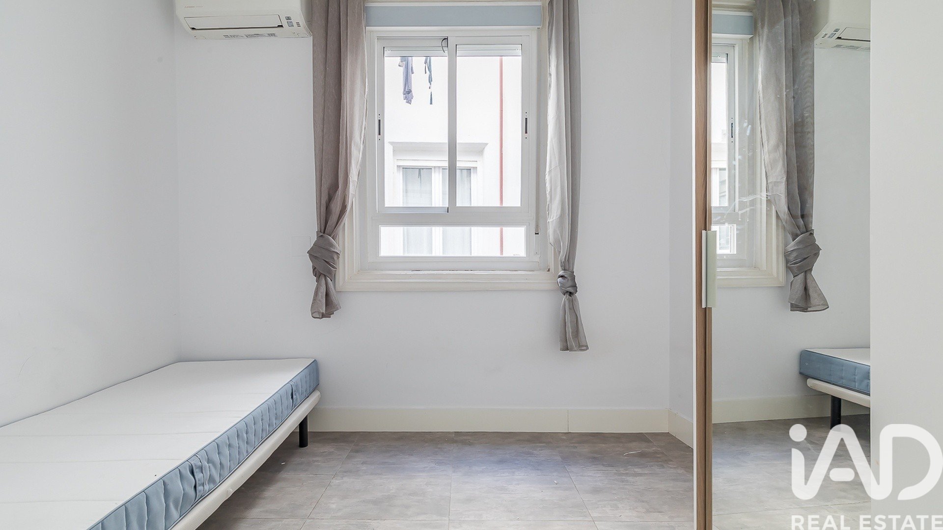 Apartment à Madrid, Espagne 4 chambres, 130 m2 No. 195031