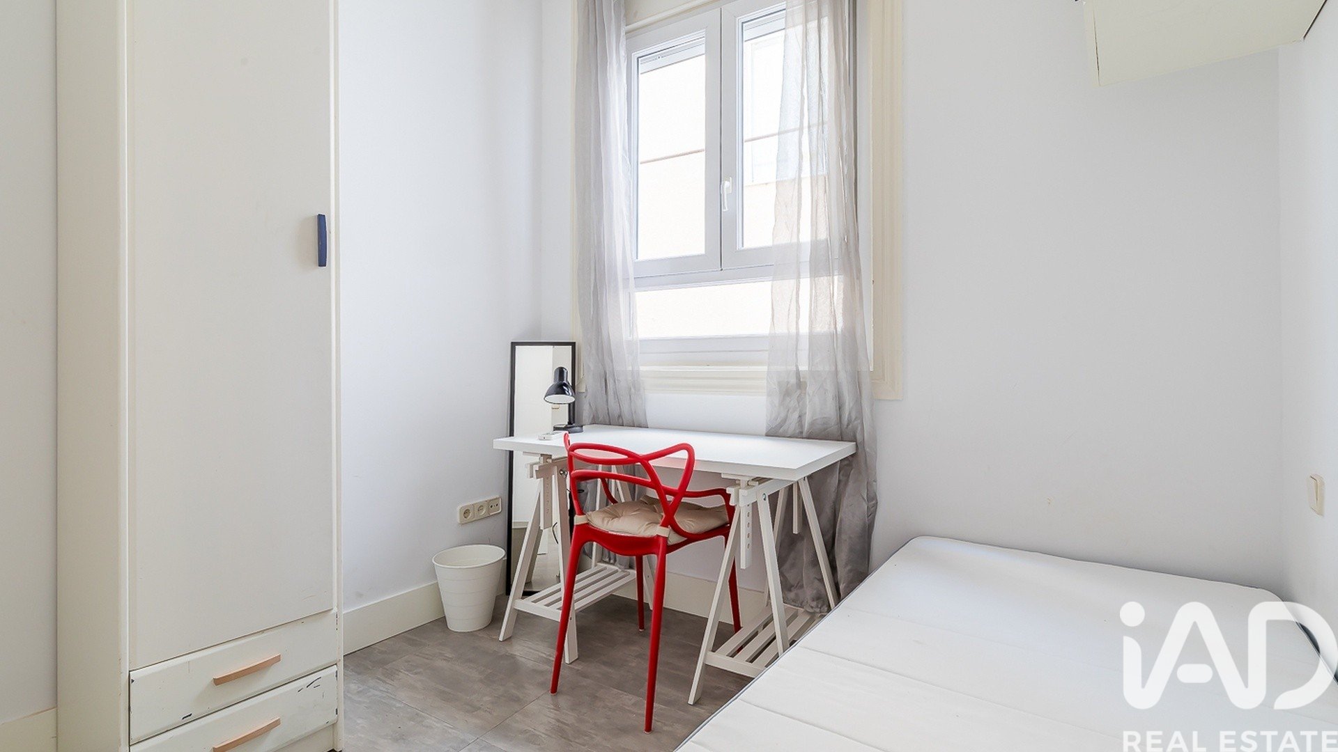 Apartment à Madrid, Espagne 4 chambres, 130 m2 No. 195031