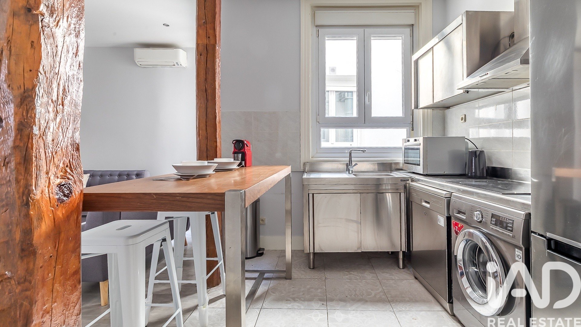 Apartment à Madrid, Espagne 4 chambres, 130 m2 No. 195031
