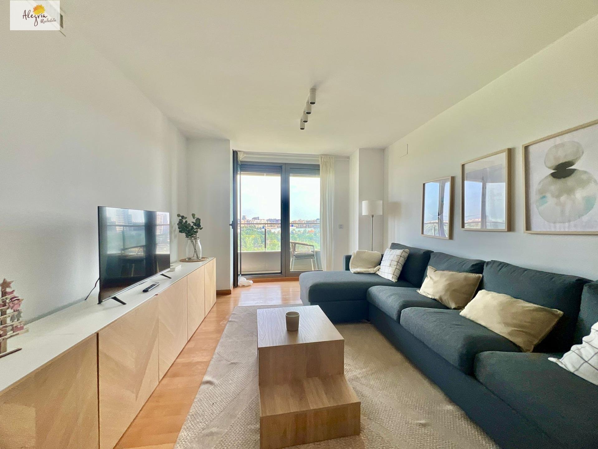 Huoneisto Mislata, Valencia, Espanja 1 makuuhuone, 110 m2 No. 167648