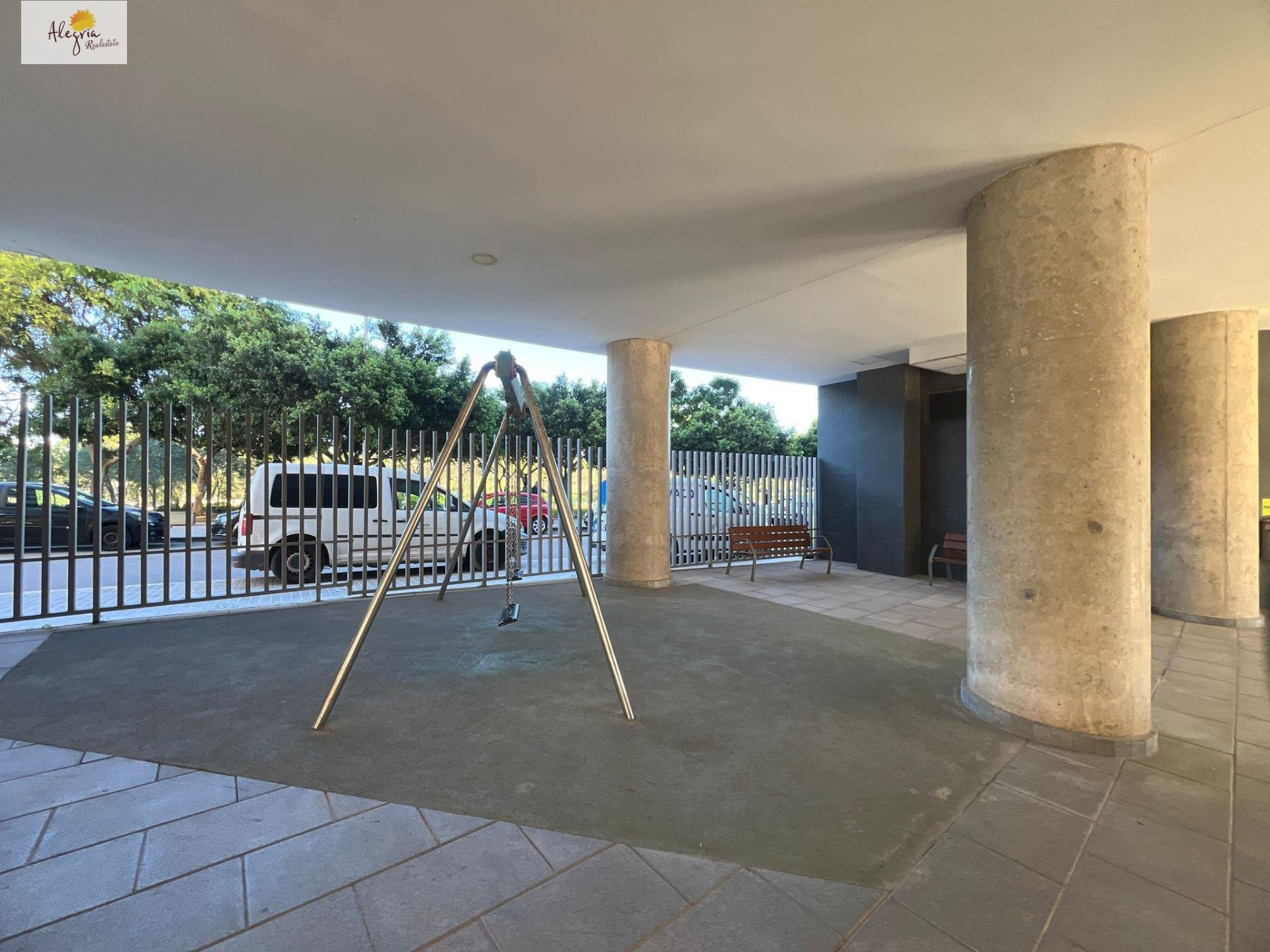 Huoneisto Mislata, Valencia, Espanja 1 makuuhuone, 110 m2 No. 167648