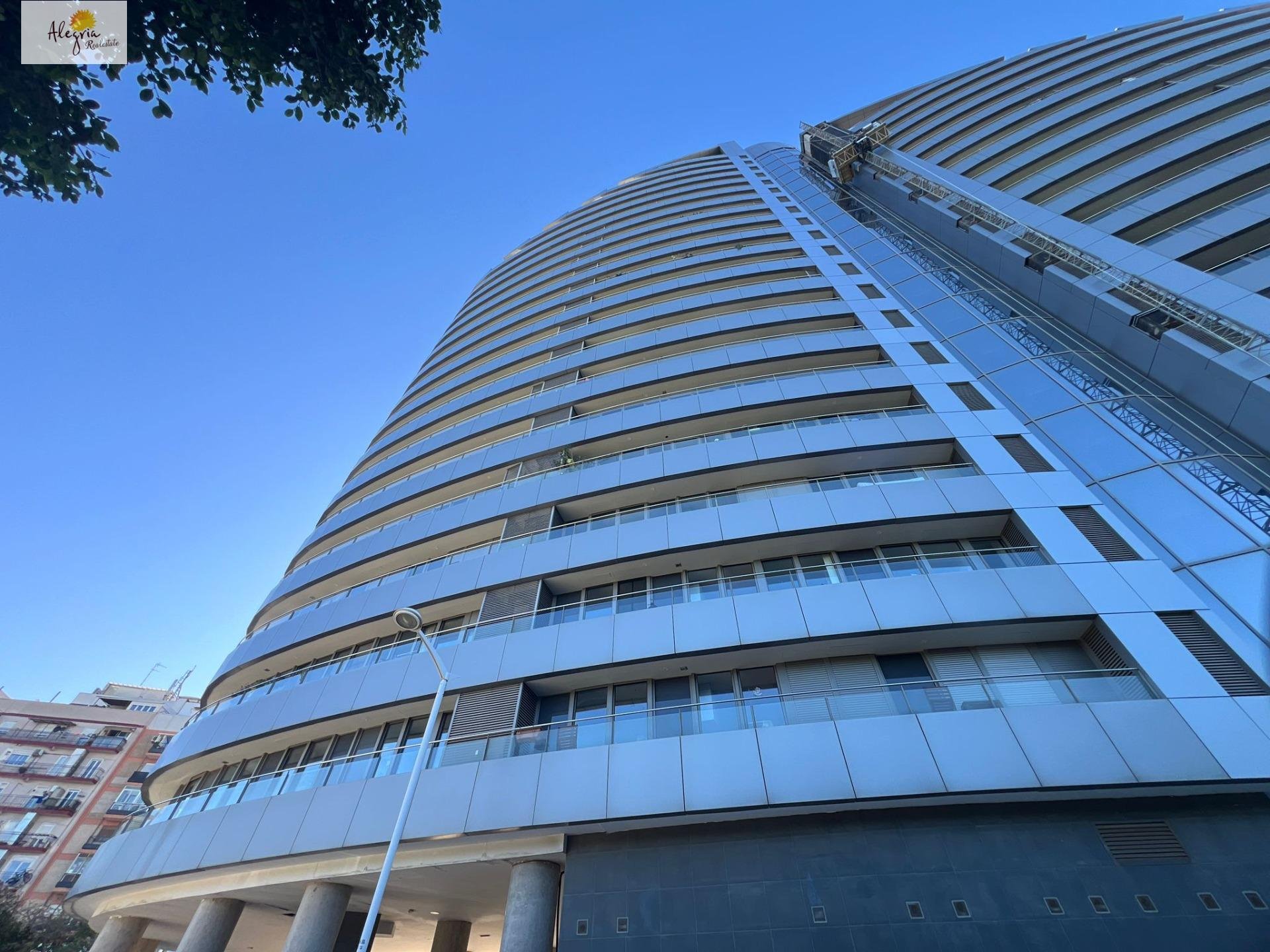 Huoneisto Mislata, Valencia, Espanja 1 makuuhuone, 110 m2 No. 167648