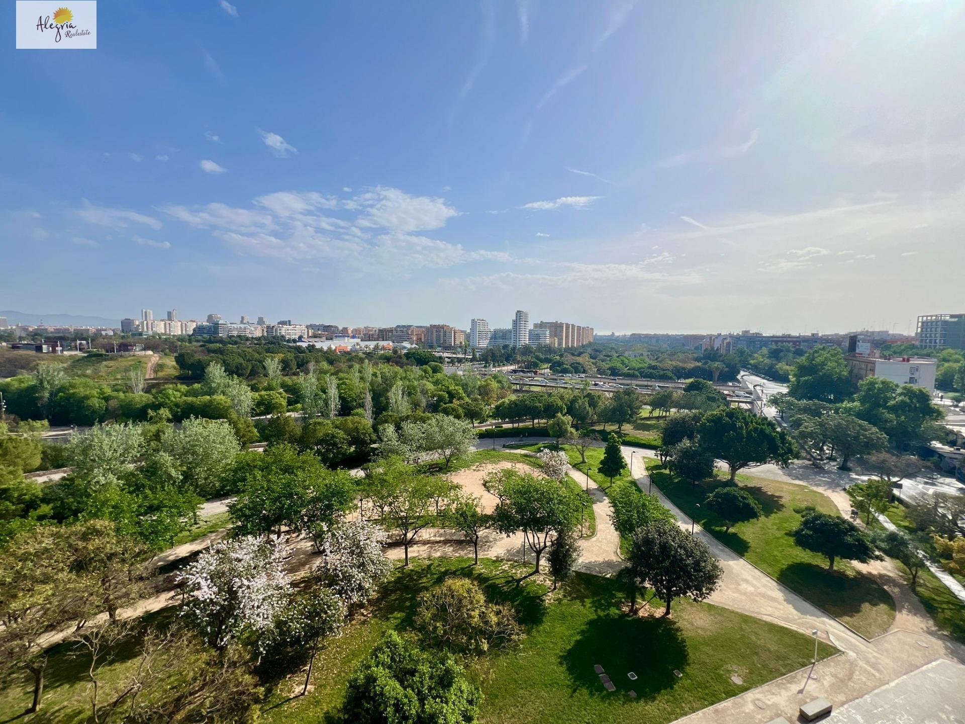 Huoneisto Mislata, Valencia, Espanja 1 makuuhuone, 110 m2 No. 167648