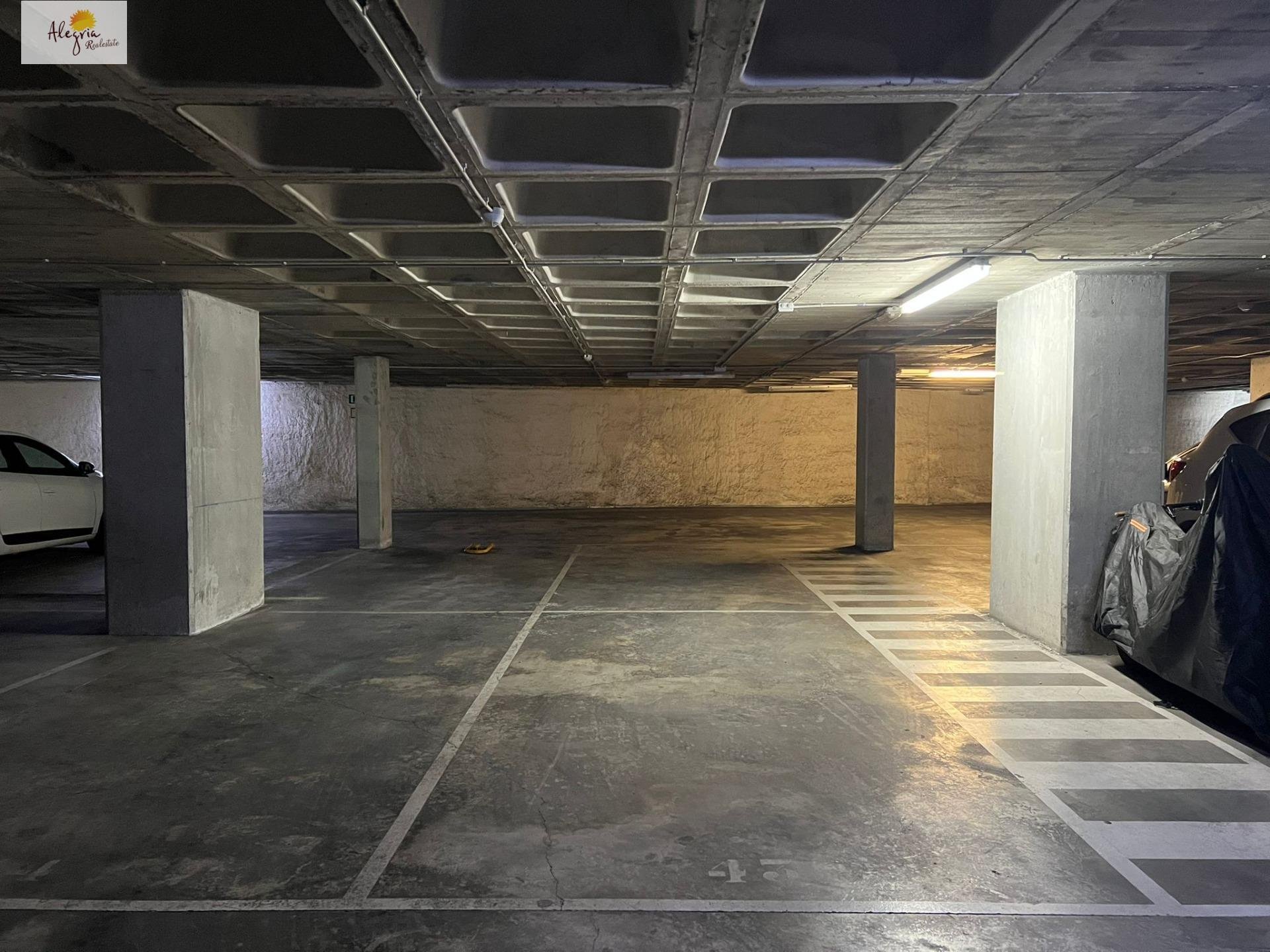 Huoneisto Mislata, Valencia, Espanja 1 makuuhuone, 110 m2 No. 167648