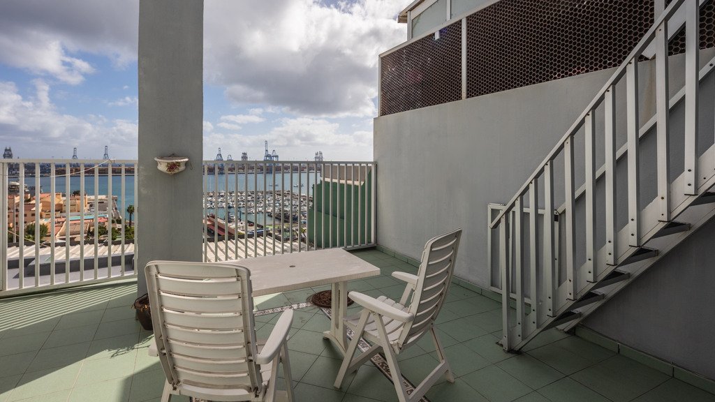 Penthouse in Las Palmas De Gran Canaria, Gran Canaria, Spain 3 bedrooms, 225 sq.m. No. 167654