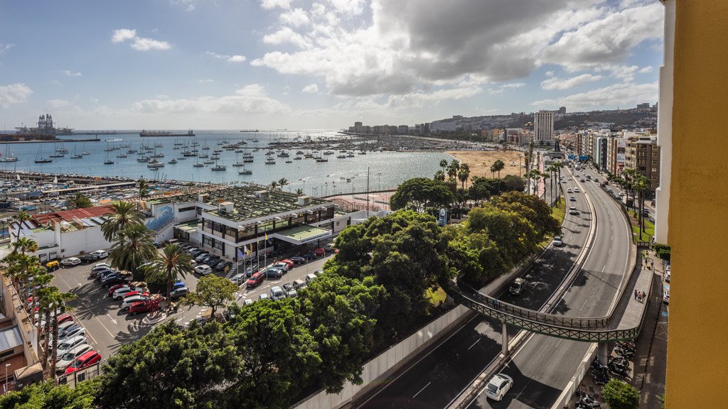 Penthouse in Las Palmas De Gran Canaria, Gran Canaria, Spain 3 bedrooms, 225 sq.m. No. 167654