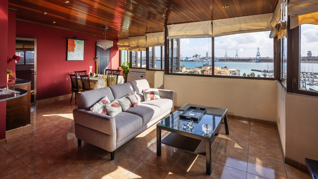 Penthouse in Las Palmas De Gran Canaria, Gran Canaria, Spain 3 bedrooms, 225 sq.m. No. 167654