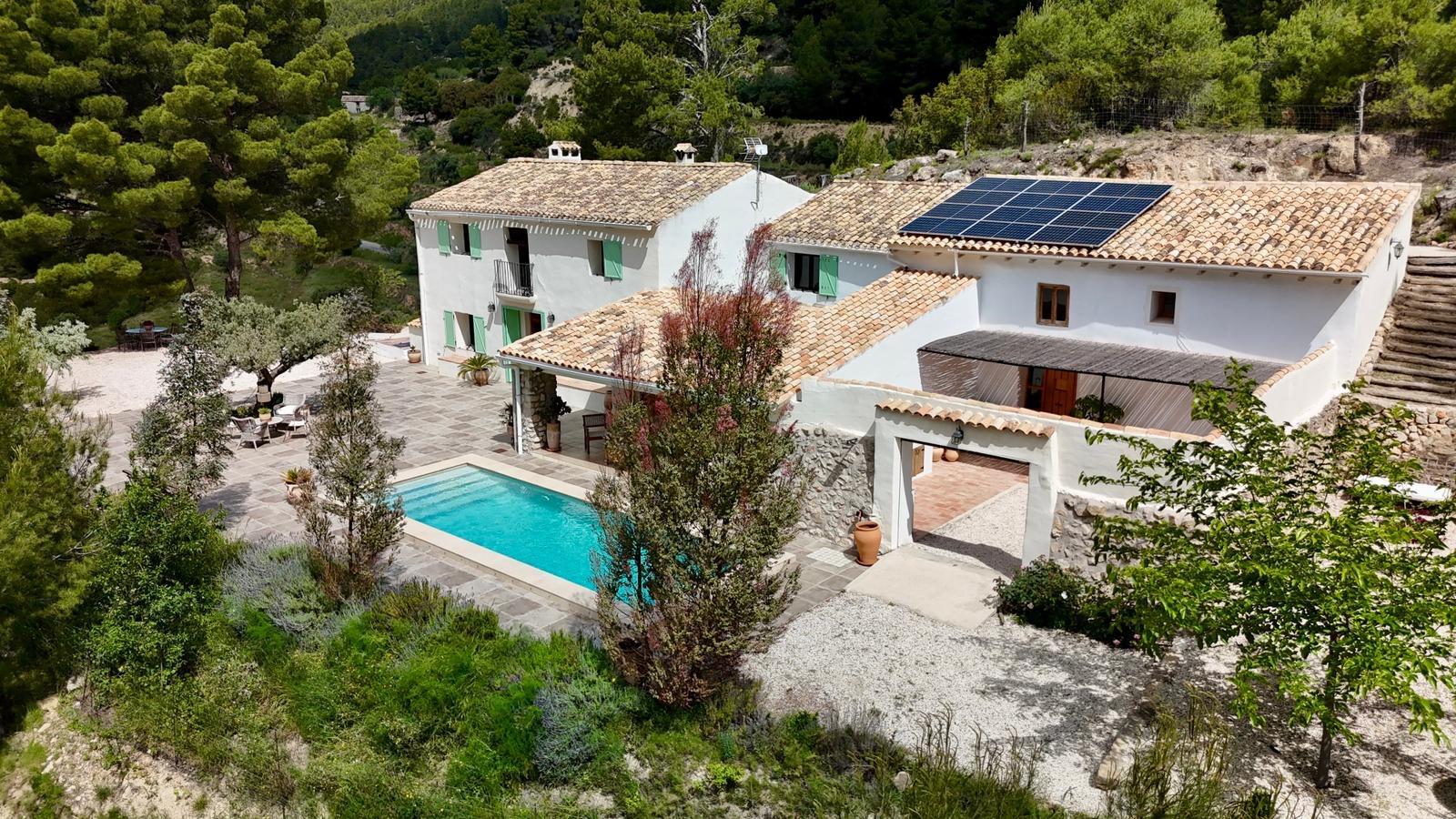 Huvila Sella, Alicante, Espanja 3 makuuhuonetta, 354 m2 No. 167653