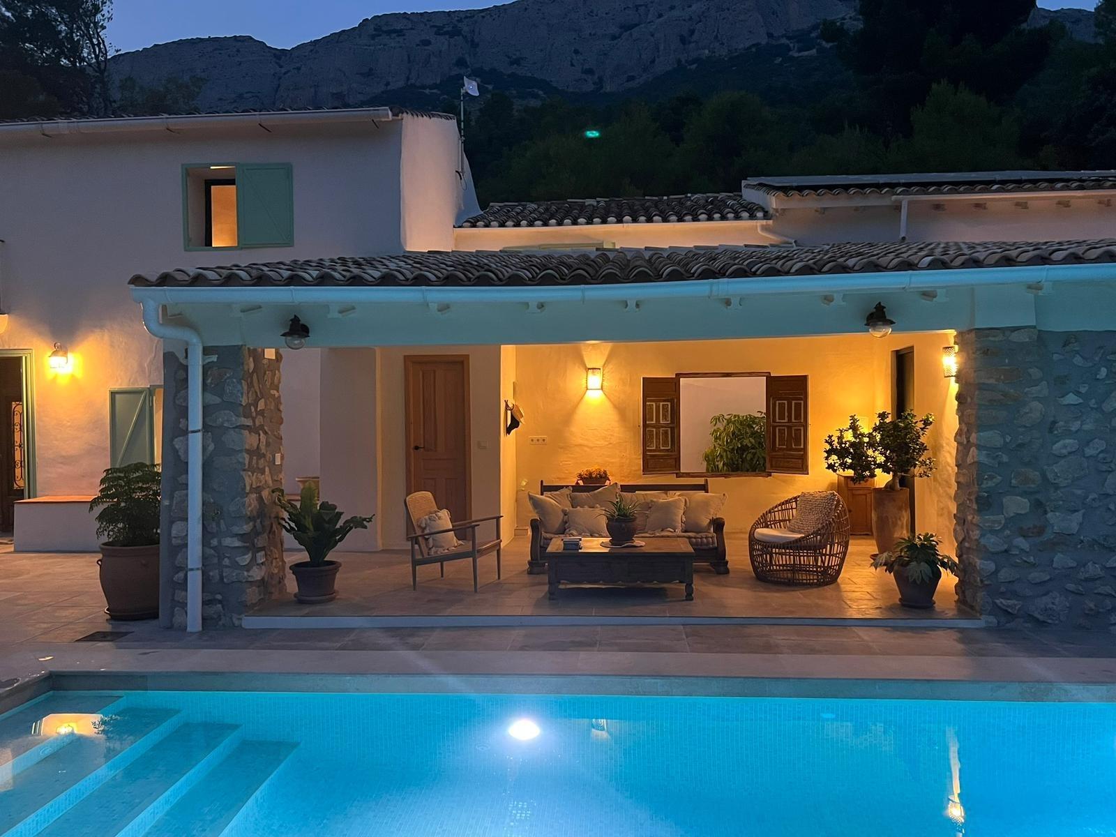 Huvila Sella, Alicante, Espanja 3 makuuhuonetta, 354 m2 No. 167653