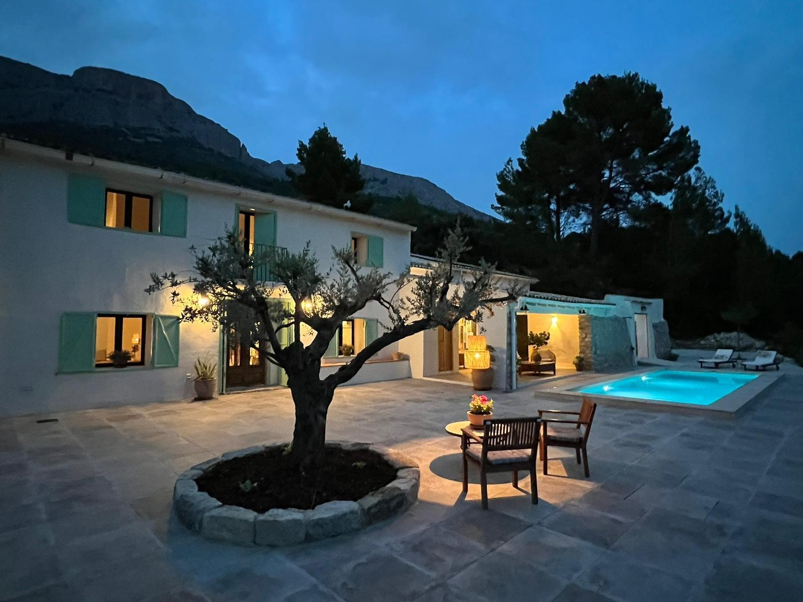 Huvila Sella, Alicante, Espanja 3 makuuhuonetta, 354 m2 No. 167653