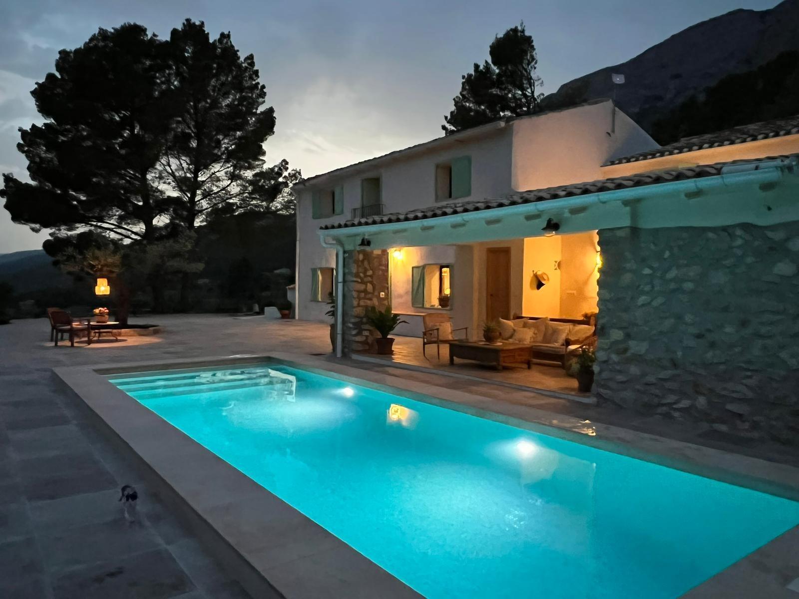 Huvila Sella, Alicante, Espanja 3 makuuhuonetta, 354 m2 No. 167653