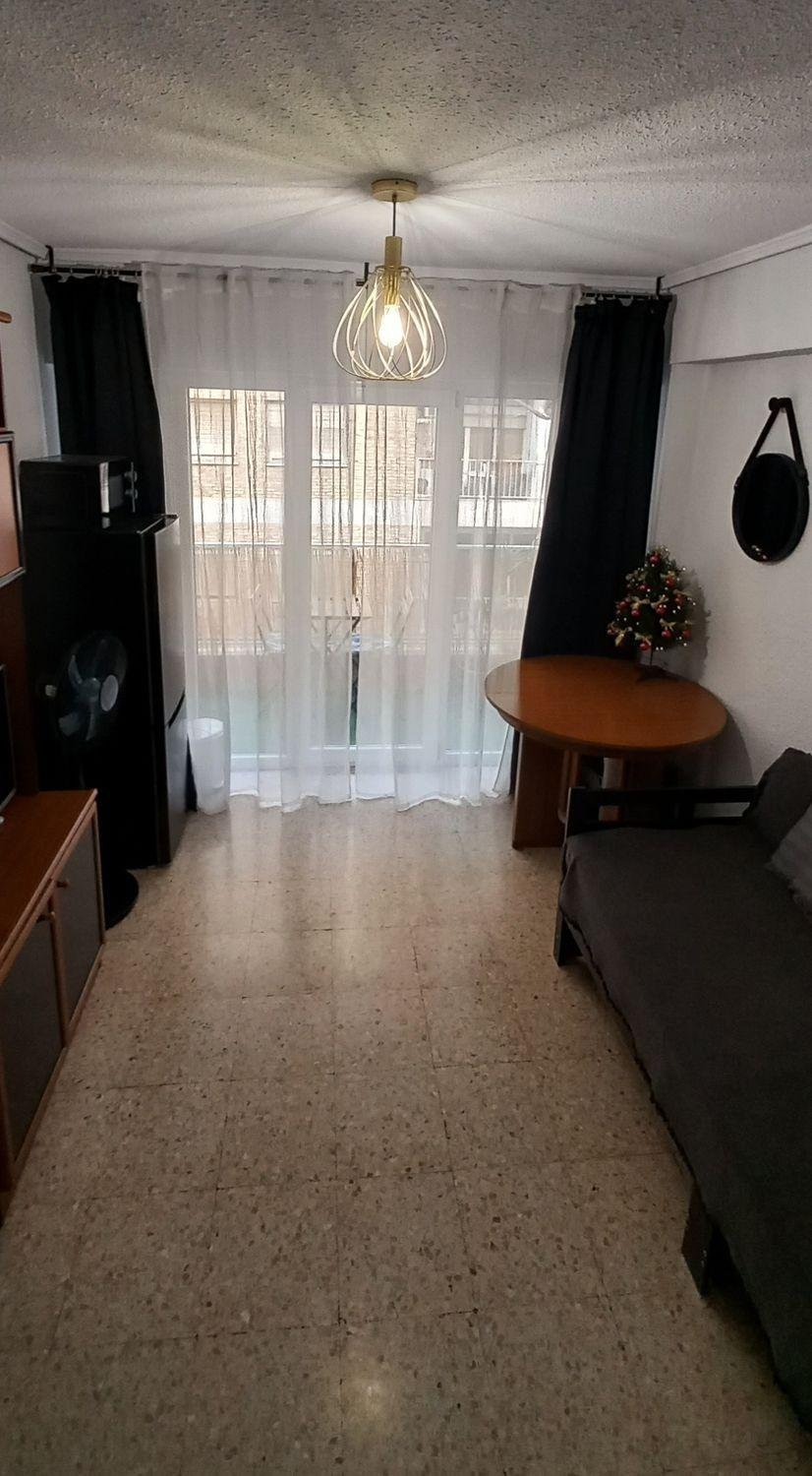 Lägenhet i Alicante, Spanien 2 sovrum, 80 kvm. Nr. 182915