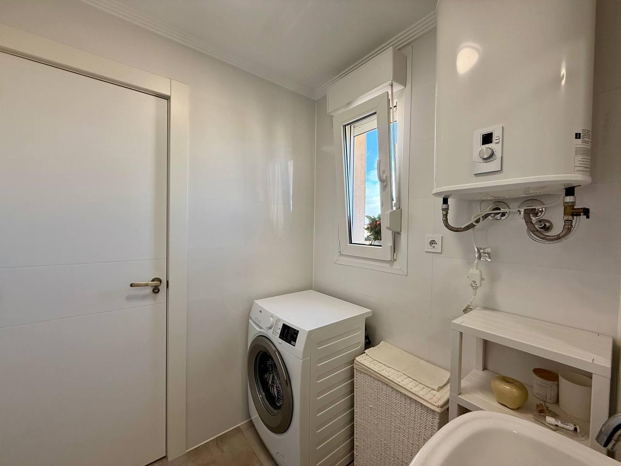Penthouse in Nueva Torrevieja, Alicante, Spain 1 bedroom, 68 sq.m. No. 182913