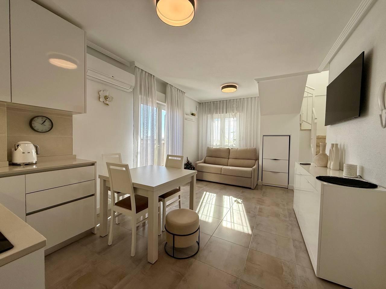 Penthouse in Nueva Torrevieja, Alicante, Spain 1 bedroom, 68 sq.m. No. 182913