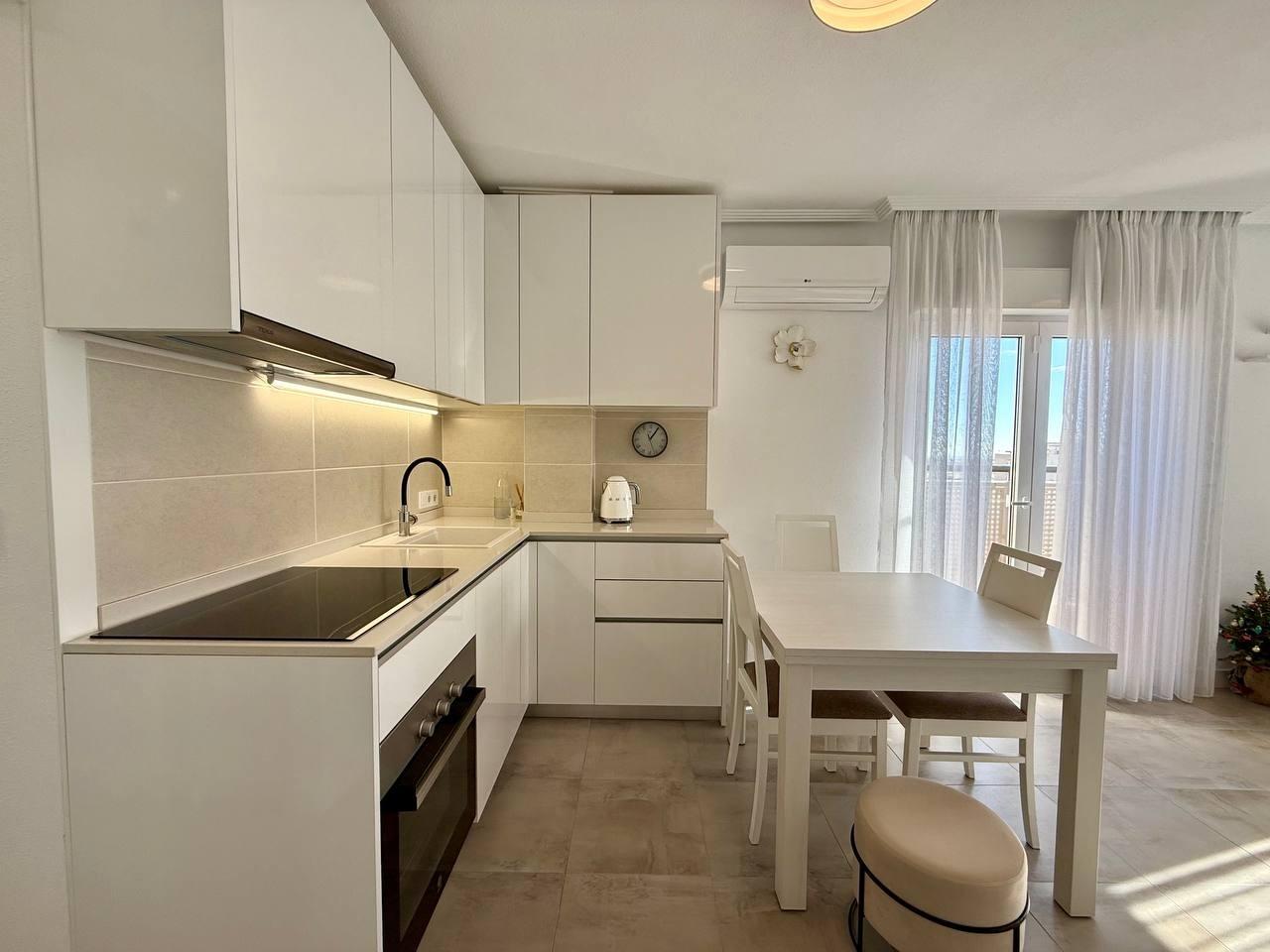 Penthouse in Nueva Torrevieja, Alicante, Spain 1 bedroom, 68 sq.m. No. 182913