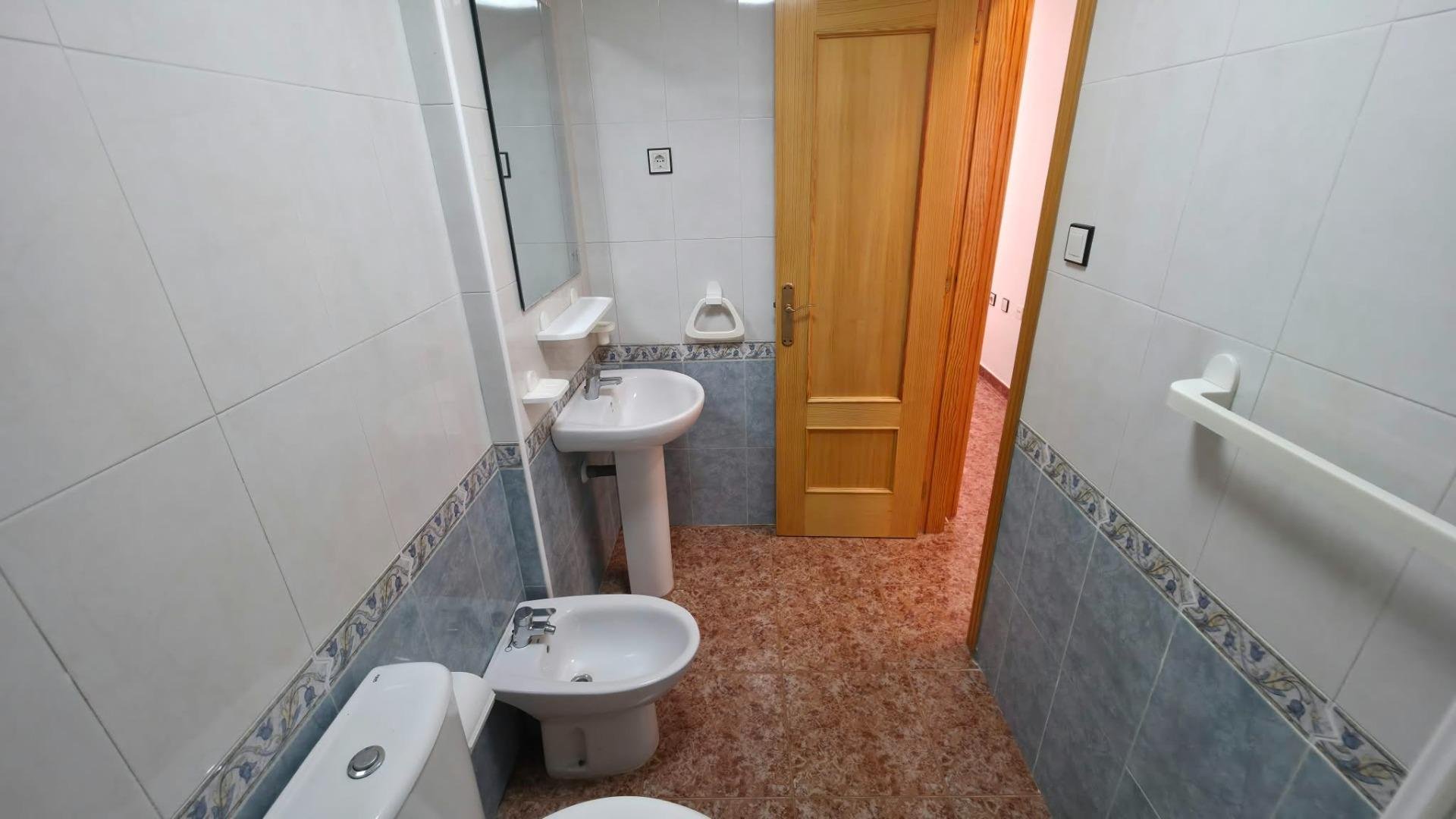 Bungalow in Torrevieja, Alicante, Spain 2 bedrooms, 62 sq.m. No. 182910