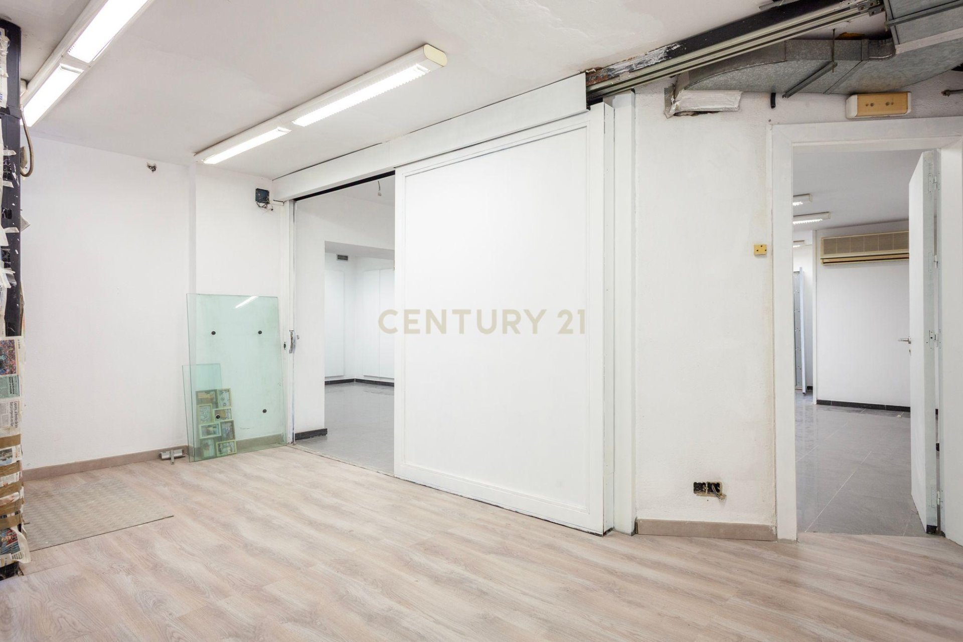 Lokal usługowy w Premia De Dalt, Barcelona, Hiszpania 105 mkw. nr 186379