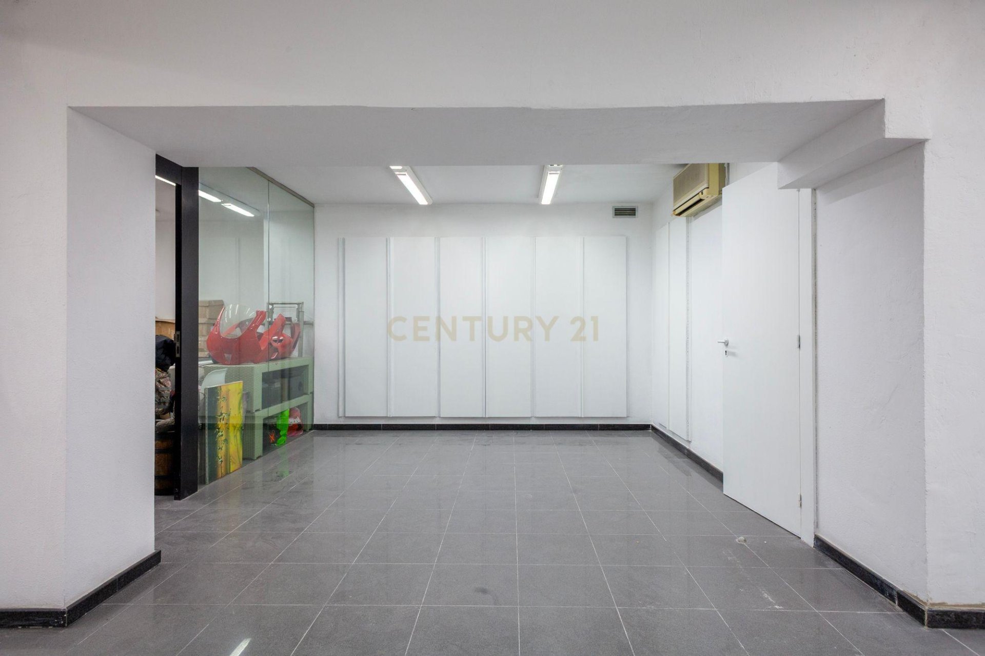 Lokal usługowy w Premia De Dalt, Barcelona, Hiszpania 105 mkw. nr 186379