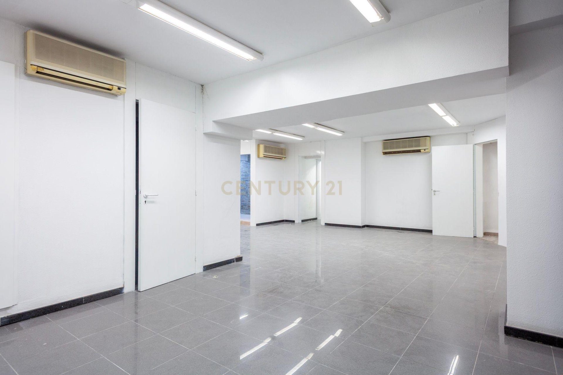 Lokal usługowy w Premia De Dalt, Barcelona, Hiszpania 105 mkw. nr 186379