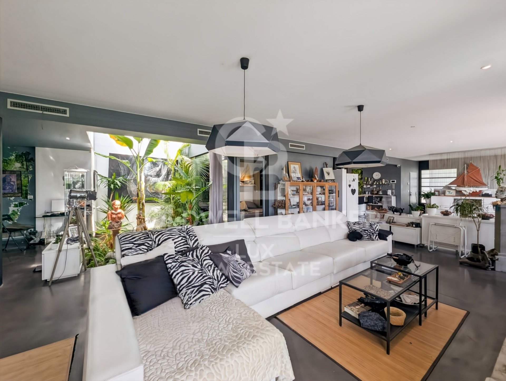 House in Girona, Spain 4 bedrooms, 541 sq.m. No. 178442