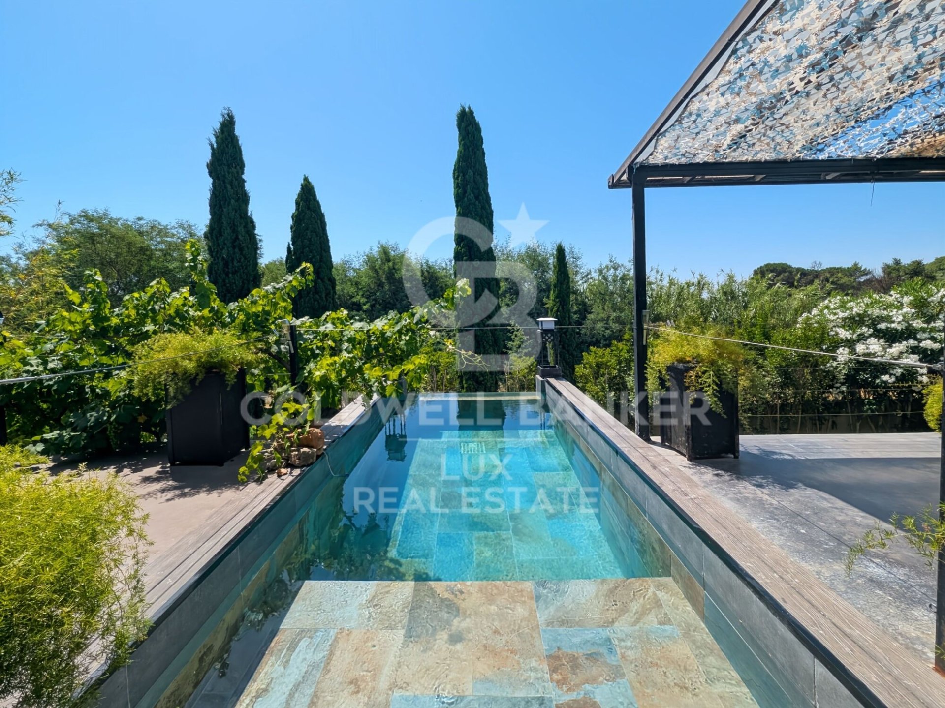 House in Girona, Spain 4 bedrooms, 541 sq.m. No. 178442