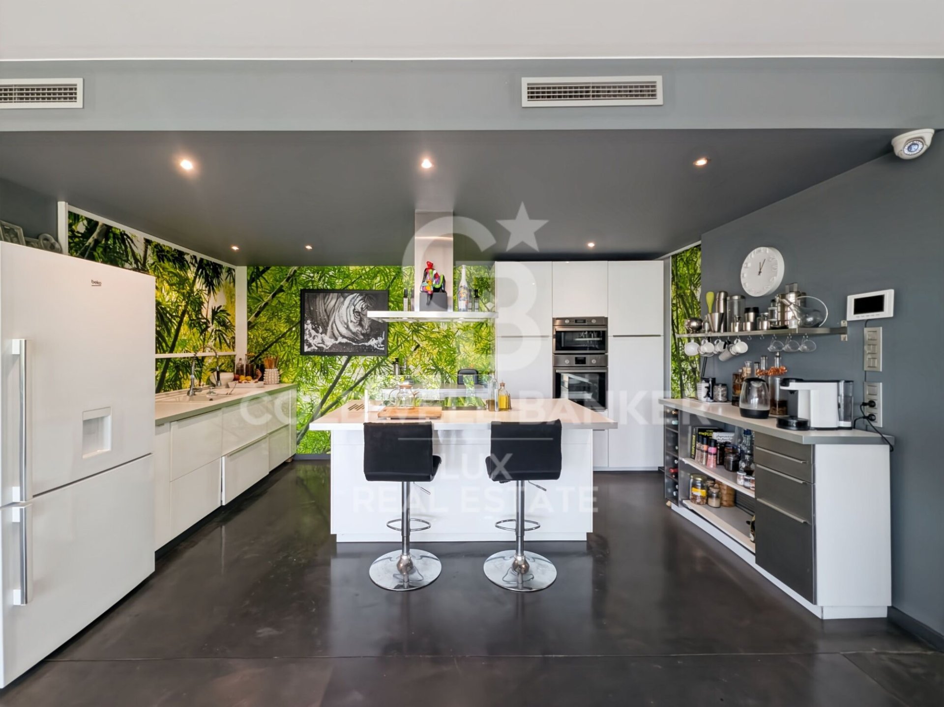 House in Girona, Spain 4 bedrooms, 541 sq.m. No. 178442