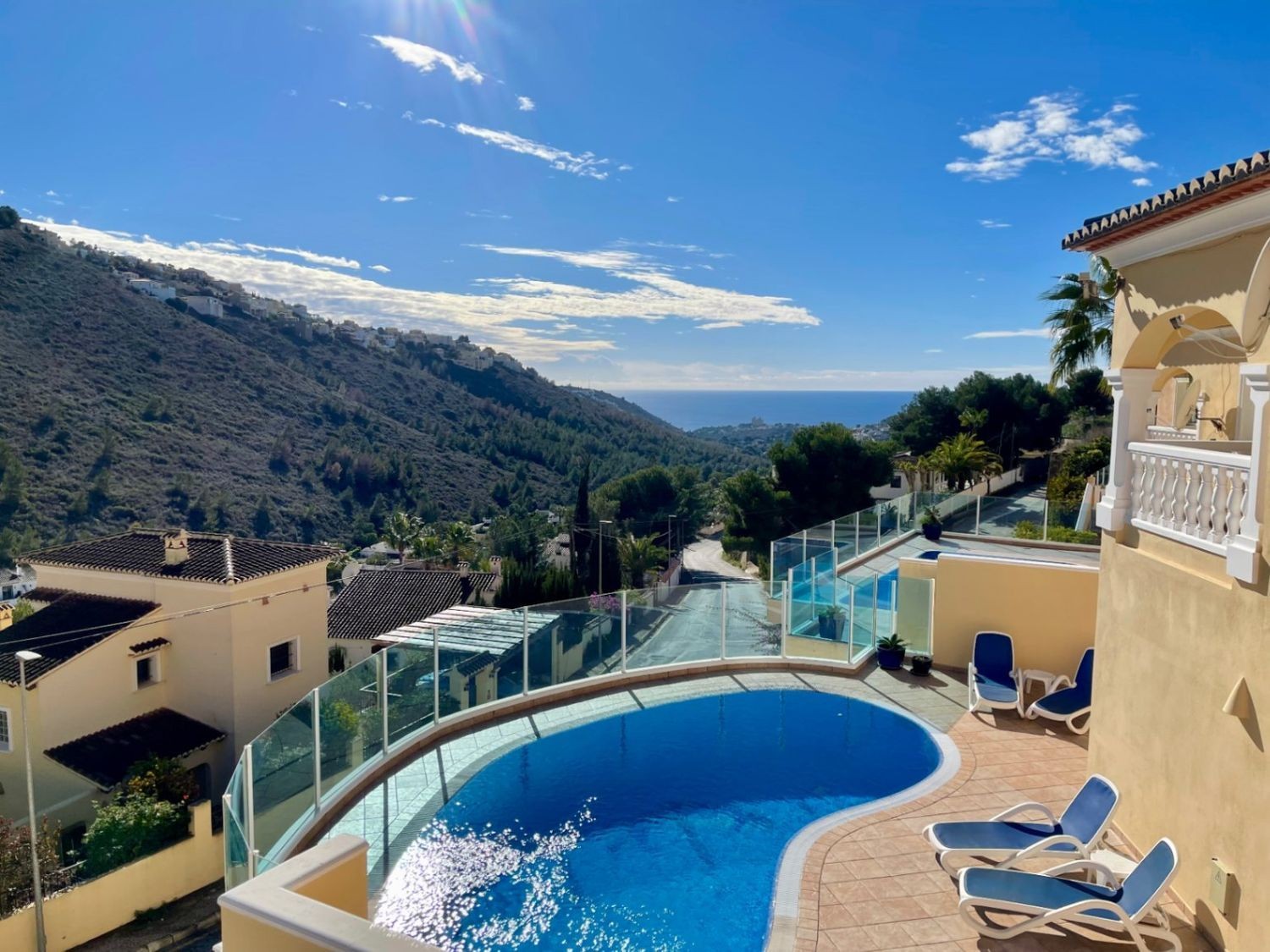 Villa à Benitachell, Alicante, Espagne 4 chambres, 161 m2 No. 180073